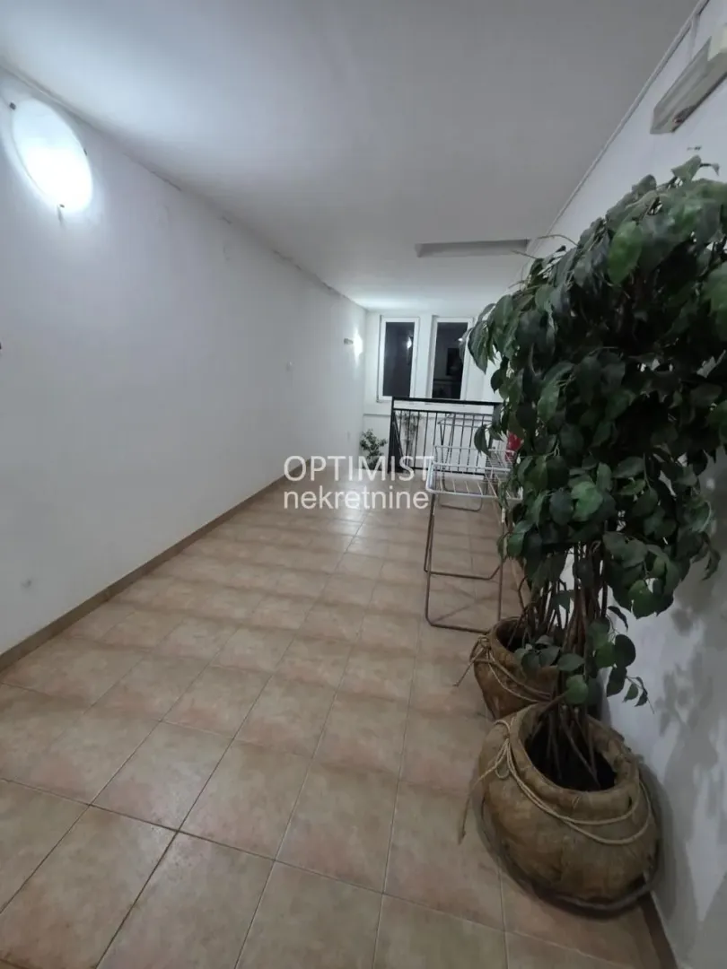 Prodaja, jednosoban stan, 47m², Novi Banovci, Stara Pazova