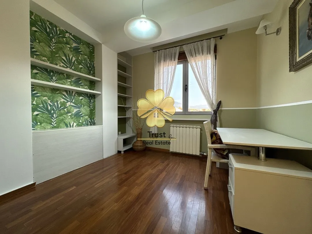 Rent, two bedroom apartment, 90m², Stari Aerodrom, Podgorica