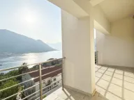 Prodaja, trosoban stan, 103m², Dobrota, Kotor - image 3