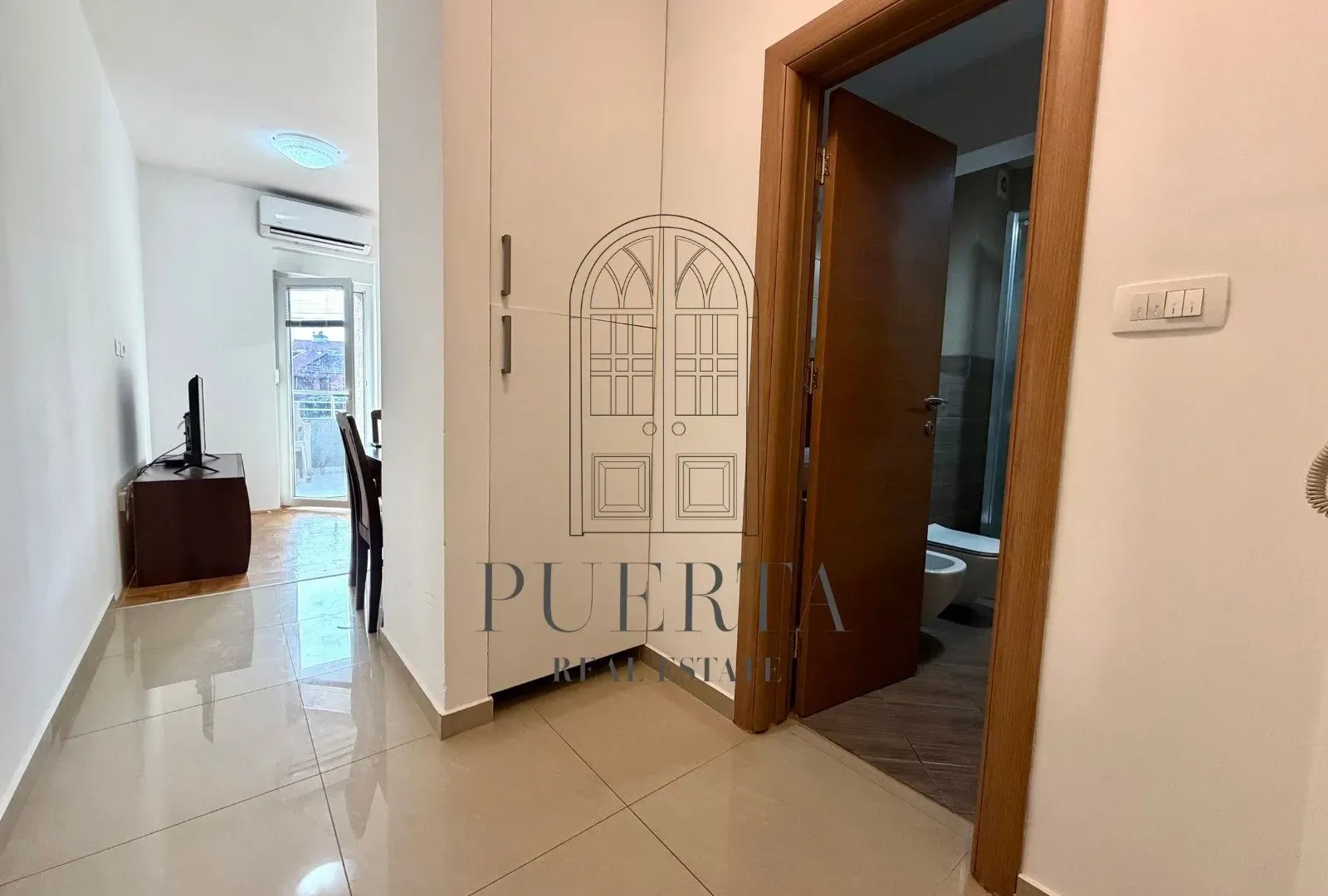 Izdavanje, garsonjera, 34m², Zabjelo, Podgorica