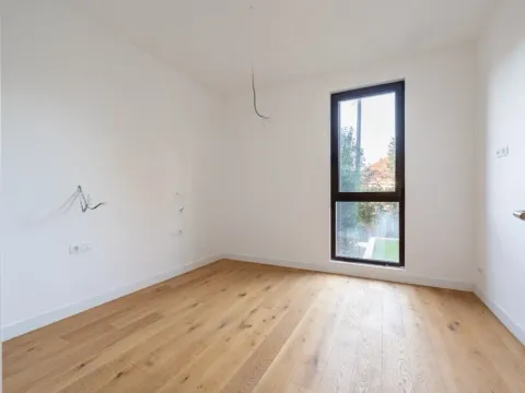 Sale, three bedroom apartment, 137m², Centar, Podgorica - image 8