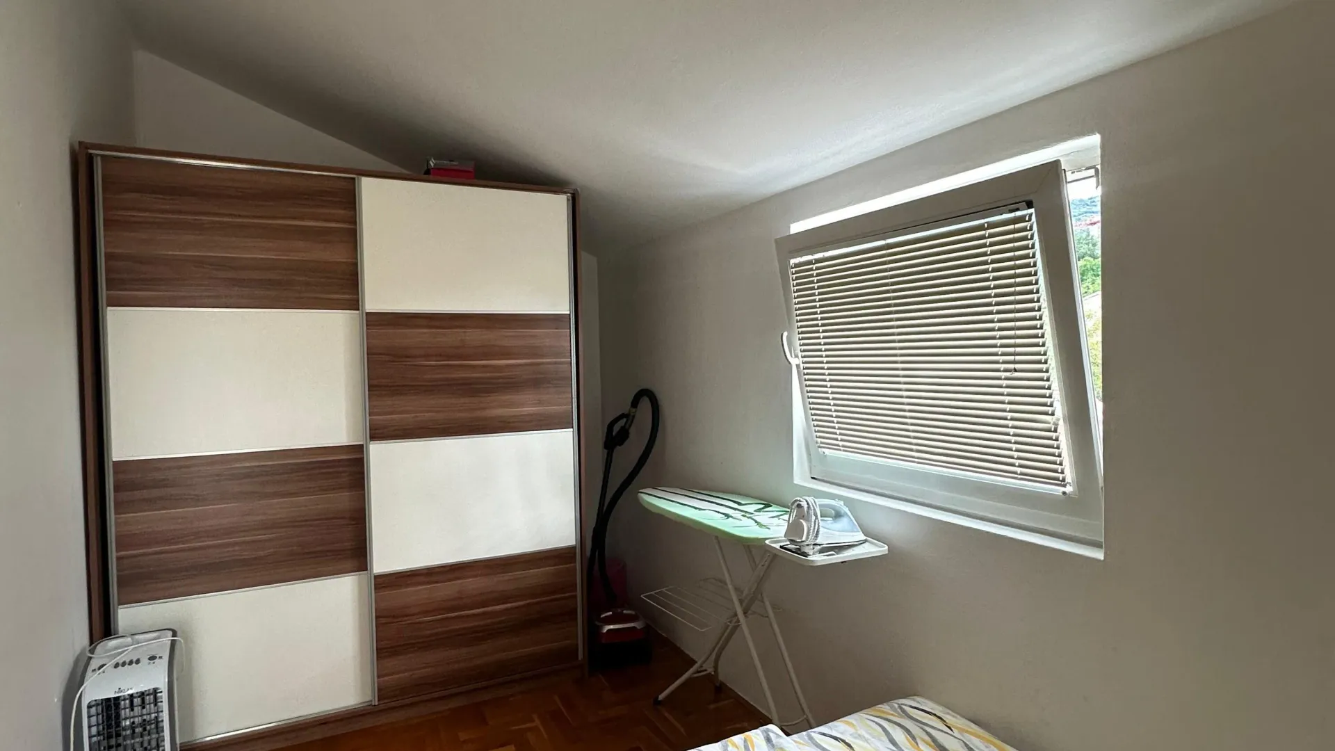 Rent, three bedroom apartment, 70m², Dumidran, Tivat