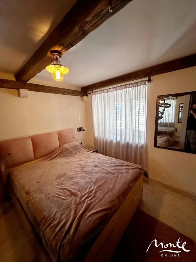 Prodaja, jednosoban stan, 57m², Tivat, Crna Gora