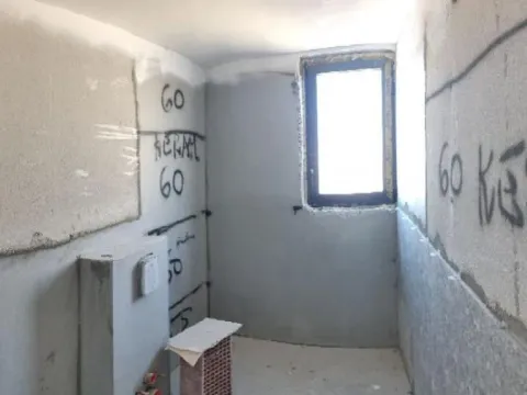 Prodaja, dvosoban stan, 60m², Bar, Crna Gora - image 8