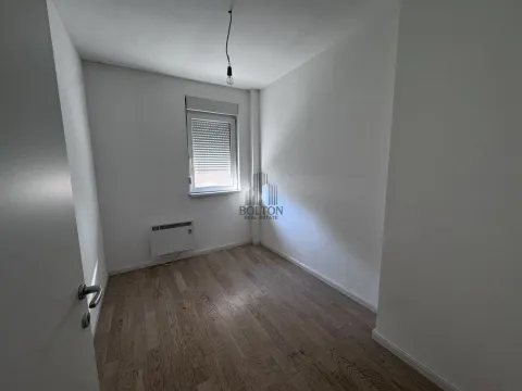 Prodaja, trosoban stan, 68m², Vinča, Topola - image 7