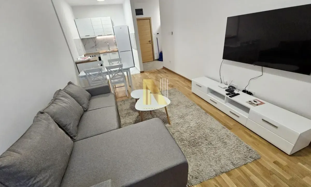Izdavanje, trosoban stan, 63m², Avijatičarsko naselje, Novi Sad Sve Podlokacije