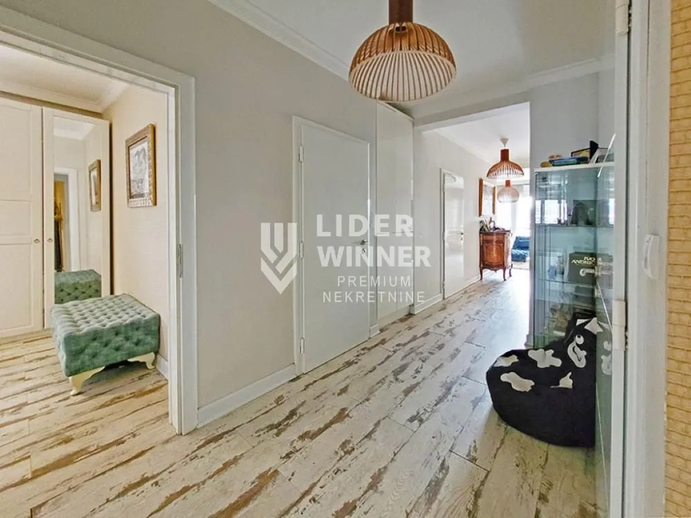 Sale, three bedroom apartment, 90m², Trošarina, Voždovac Sve Podlokacije
