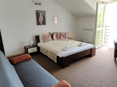Prodaja, jednosoban stan, 33m², Bulevar Oslobodjenja, Novi Sad Sve Podlokacije - image 1