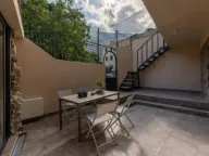 Izdavanje, kuća, 110m², Škaljari, Kotor - image 2