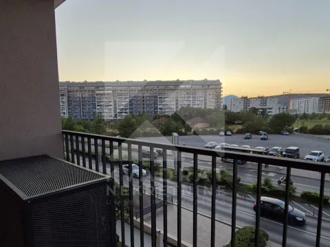 Prodaja, jednosoban stan, 63m², Kruševac, Podgorica - image 11