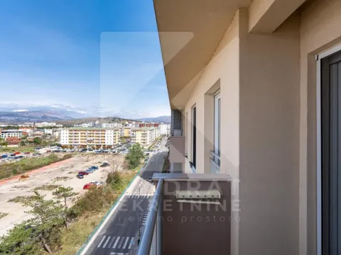 Sale, two bedroom apartment, 63m², City Kvart, Podgorica - image 21