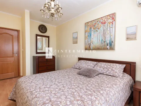 Prodaja, trosoban stan, 101m², Gomila, Herceg Novi - image 9