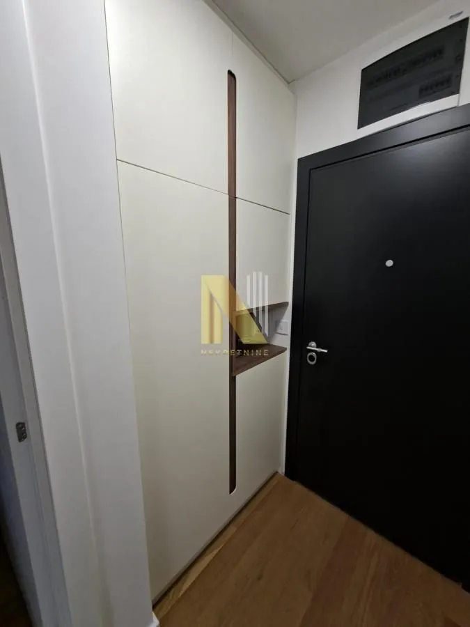 Izdavanje, jednosoban stan, 35m², Sajmište, Novi Sad