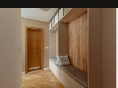 Rent, two bedroom apartment, 81m², Dobrota, Kotor - image 10