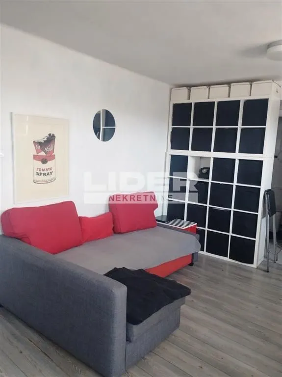 Sale, two bedroom apartment, 43m², Stari Grad, Beograd