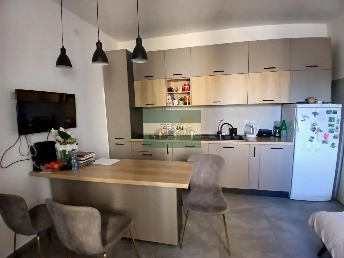 Prodaja, dvosoban stan, 62m², Jagodina, Srbija