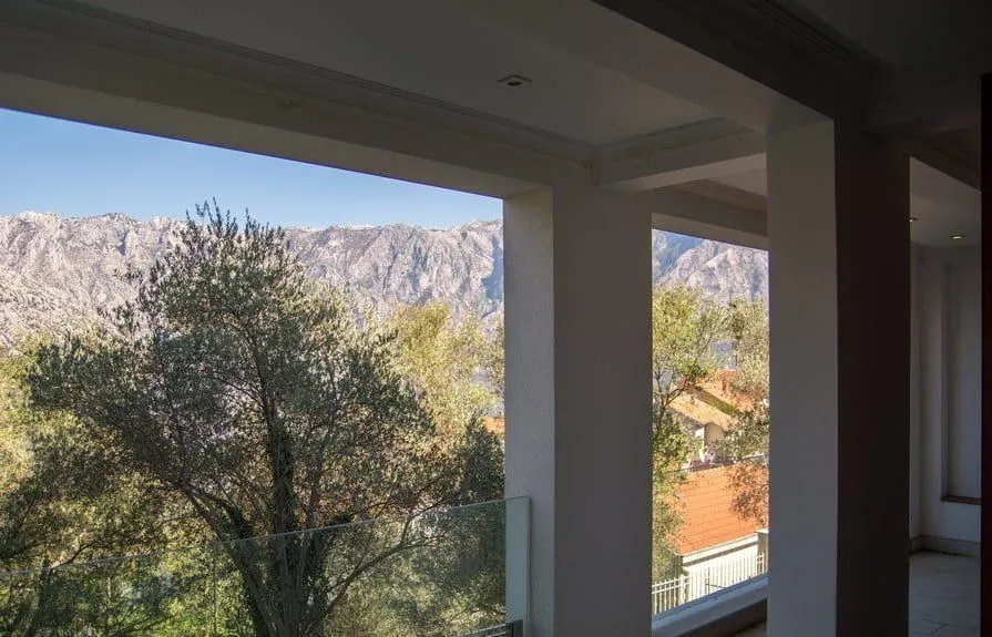 Sale, house, 584m², Stoliv, Kotor