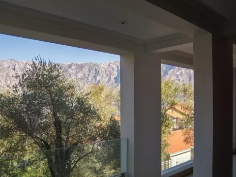 Sale, house, 584m², Stoliv, Kotor - image 15