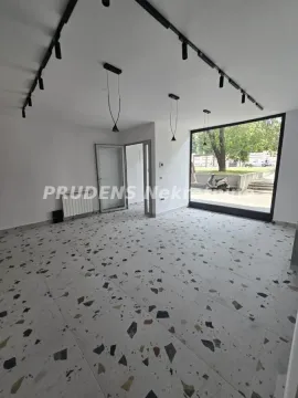 Izdavanje, poslovni prostor, 296m², Palilula Sve Podlokacije, Beograd - image 2