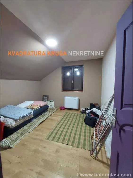 Sale, house, 325m², Sopot, Beograd