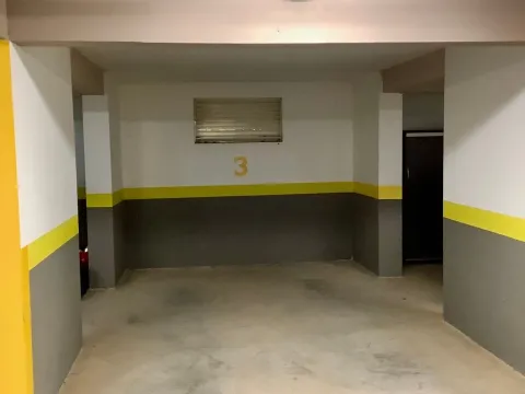 Prodaja, trosoban stan, 58m², Centar, Budva - image 13