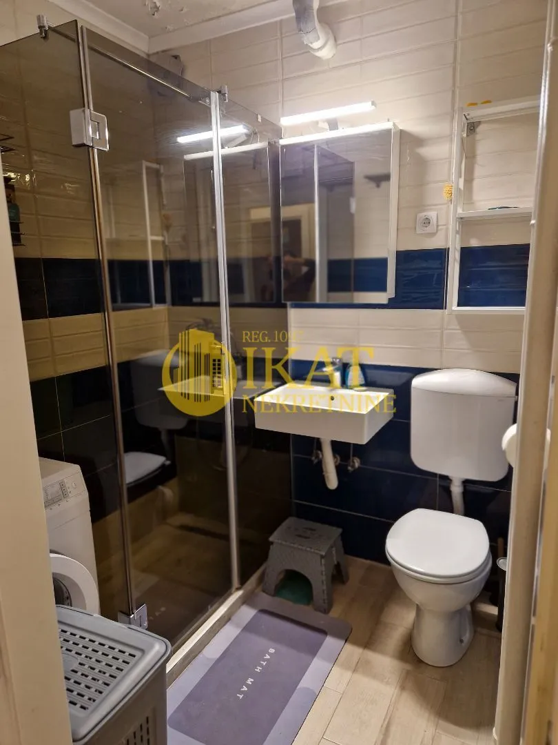 Rent, four bedroom apartment, 94m², Novi Beograd Blok 64, Novi Beograd Sve Podlokacije