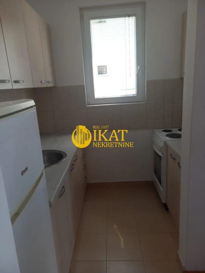 Izdavanje, jednosoban stan, 39m², Zvezdara Sve Podlokacije, Beograd