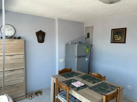 Prodaja, stan, 56m², Tivat, Crna Gora - image 10