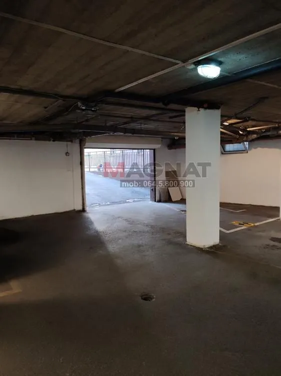 Prodaja, trosoban stan, 85m², Čubura, Beograd