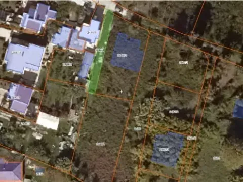 Prodaja, plac, 866m², Bar, Crna Gora - image 1