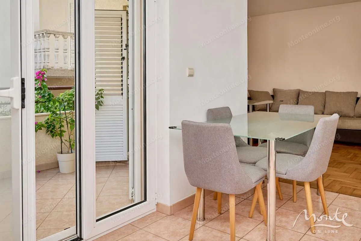 Sale, two bedroom apartment, 62m², Budva, Crna Gora