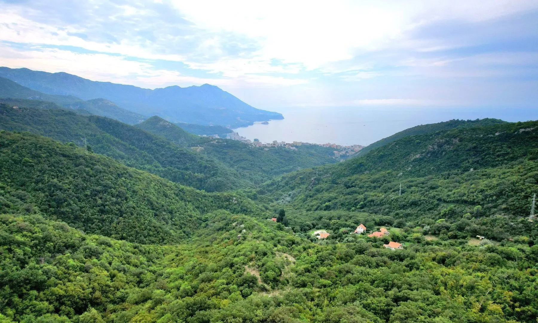 Sale, land lot, 20000m², Markovići, Budva