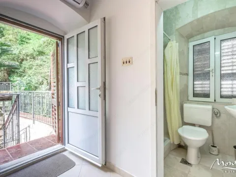 Prodaja, trosoban stan, 80m², Prčanj, Kotor - image 26