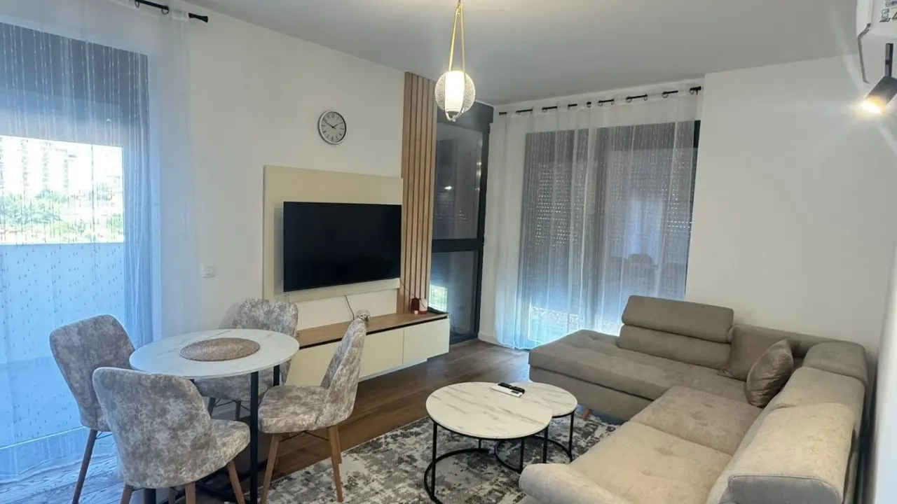 Rent, one bedroom apartment, 45m², Centar, Bar