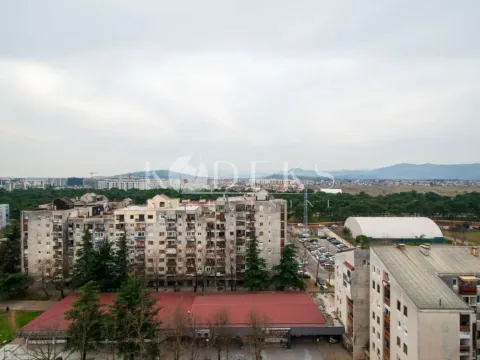 Rent, one bedroom apartment, 40m², Blok 6, Podgorica - image 11