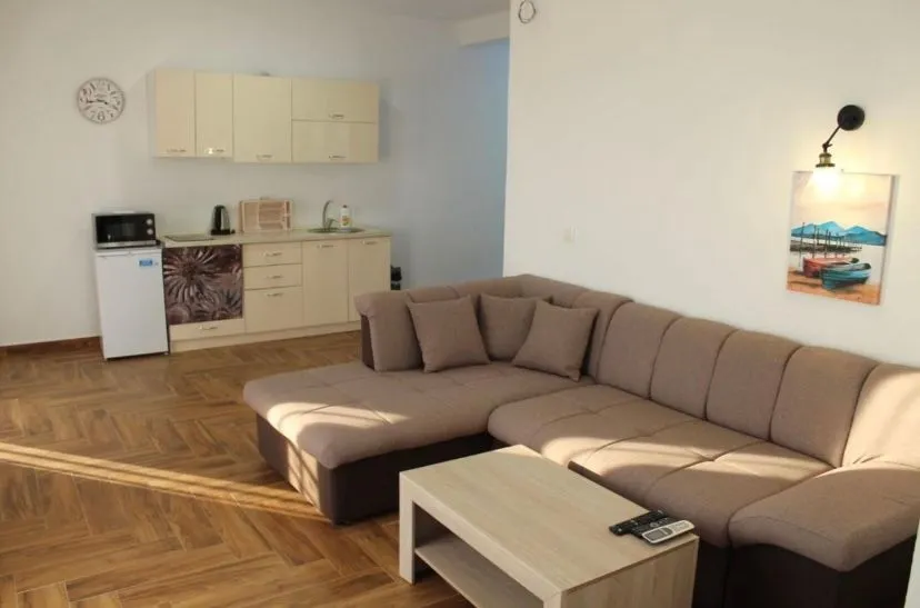 Sale, house, 220m², Dobre Vode, Bar