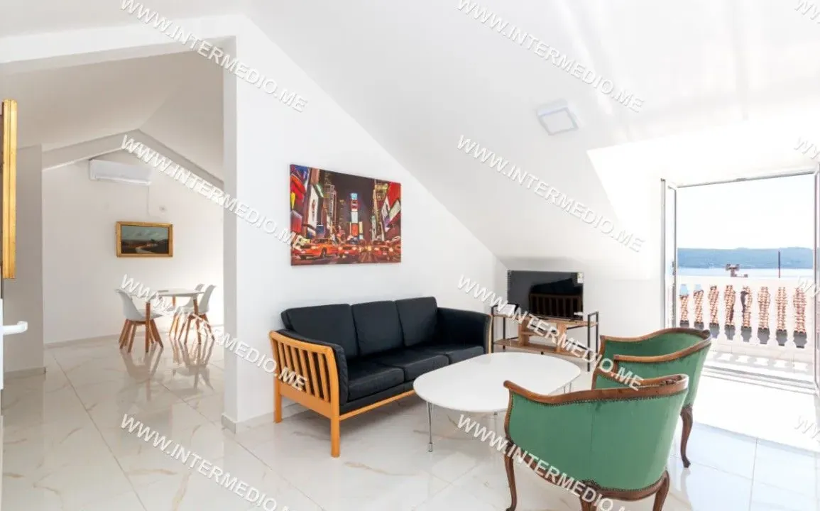 Prodaja, garsonjera, 36m², Centar, Herceg Novi