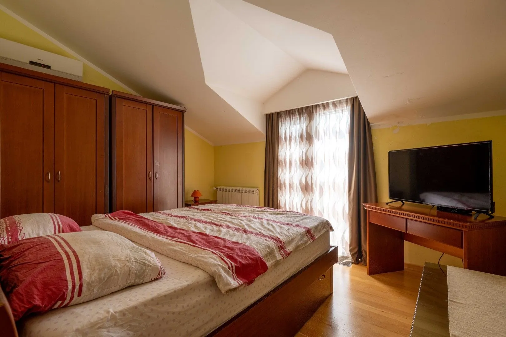 Prodaja, plac, 584m², Mirac, Kotor
