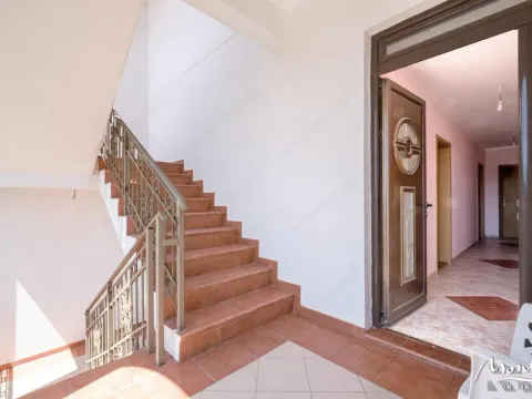 Sale, house, 410m², Sutomore, Bar - image 17