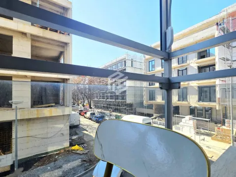 Prodaja, trosoban stan, 120m², Podgorica, Crna Gora - image 6