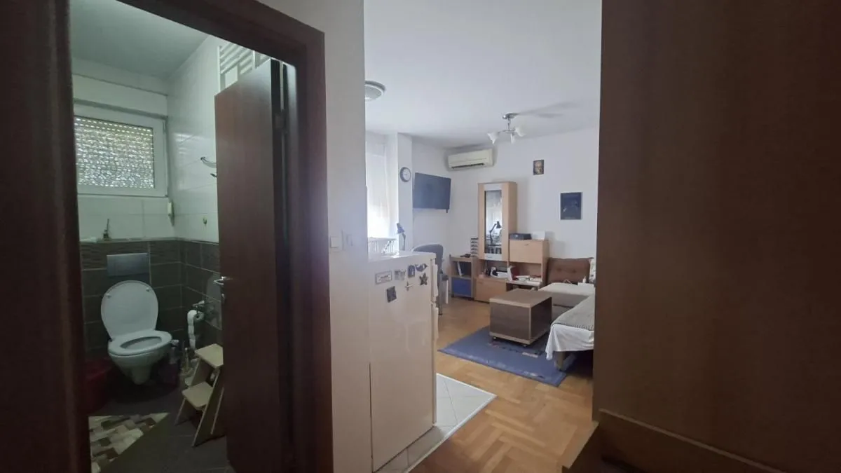 Prodaja, garsonjera, 23m², Sajmište, Novi Sad
