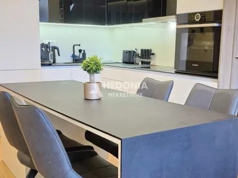 Rent, two bedroom apartment, 60m², Vračar Sve Podlokacije, Beograd - image 5