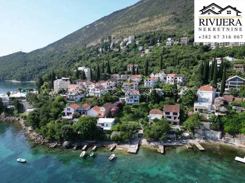Prodaja, kuća, 110m², Njivice, Herceg Novi