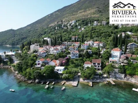 Prodaja, kuća, 110m², Njivice, Herceg Novi