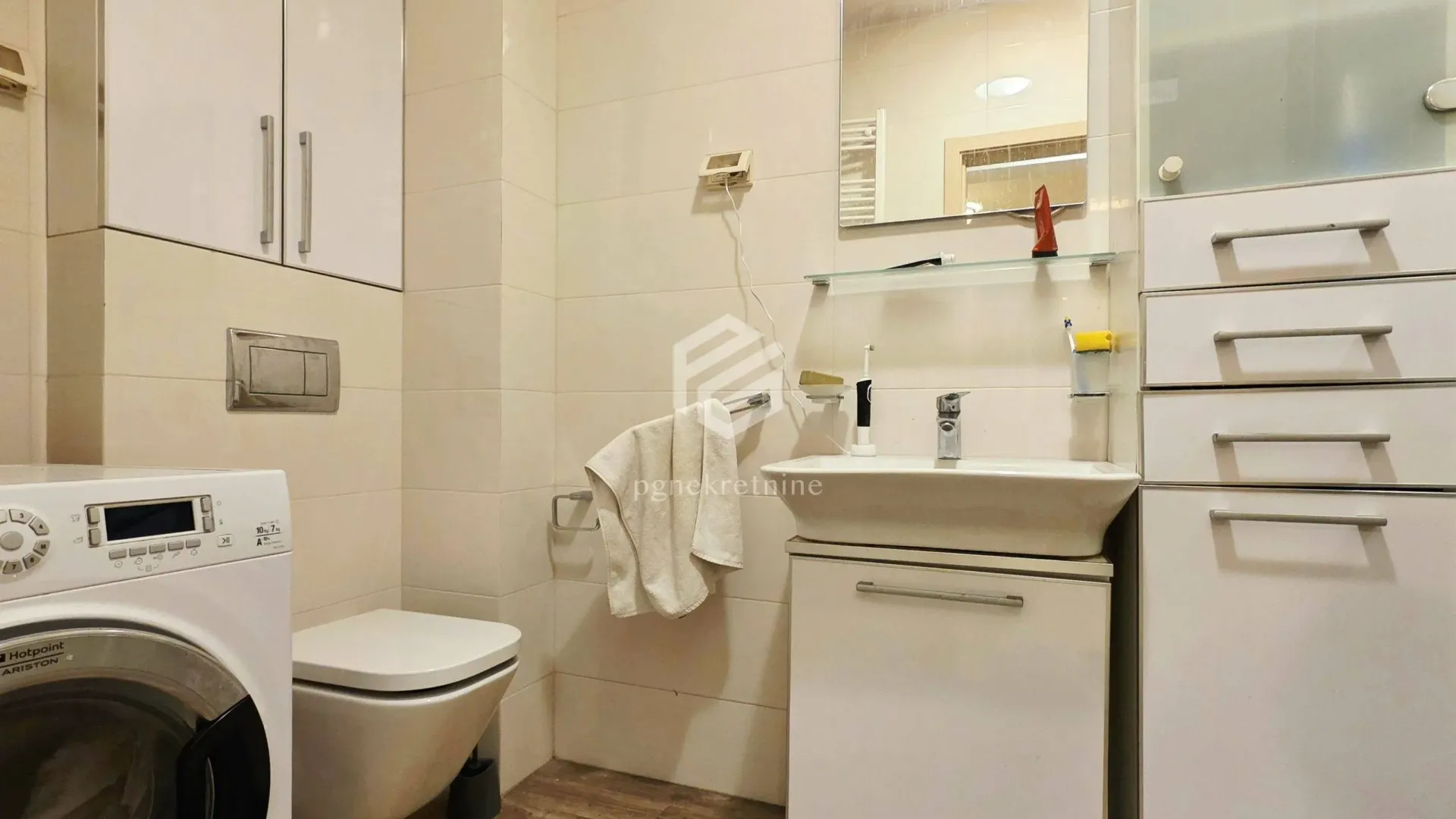 Prodaja, dvosoban stan, 66m², City Kvart, Podgorica