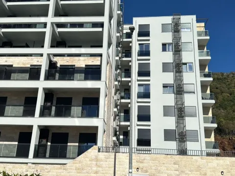 Prodaja, dvosoban stan, 61m², Bečići, Budva - image 6