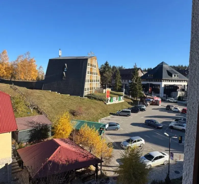 Sale, three bedroom apartment, 82m², Centar, Žabljak