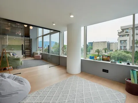 Sale, two bedroom apartment, 100m², Budva, Crna Gora - image 1