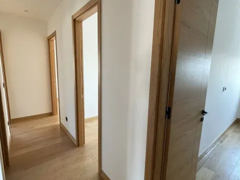 Prodaja, jednosoban stan, 123m², Adamovićevo Naselje, Novi Sad Sve Podlokacije - image 4