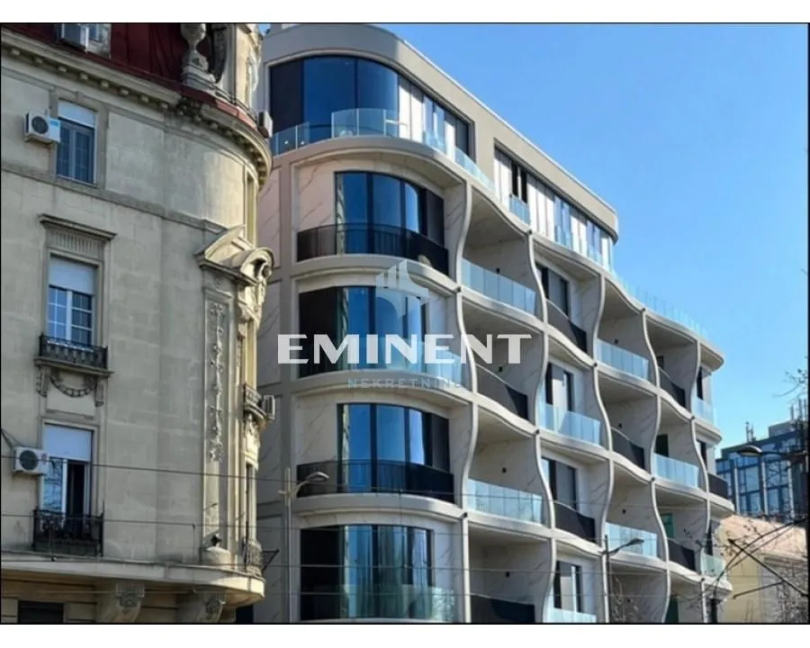 Izdavanje, trosoban stan, 103m², Stari Grad, Beograd